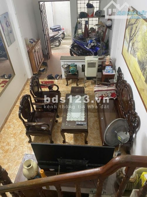 Bán nhà Chiến Thắng Hà Đông, 47m2, 4 tầng. Vài bước chân ra Phố. Giá 8.9 tỷ