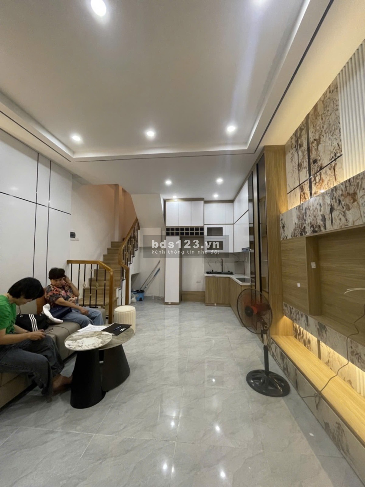 Bán nhà Mặt Ngõ Lê Trọng Tấn Giao Hoàng Văn Thái
