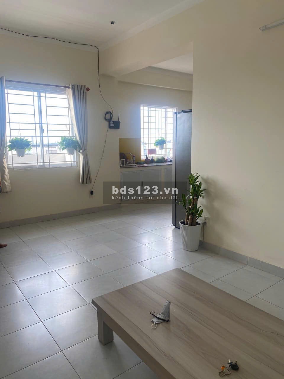 Chung cư 590, CMT8, P11, Quận 3: Rộng 97m2, 3p ngủ, 2wc, NTCB, 16tr