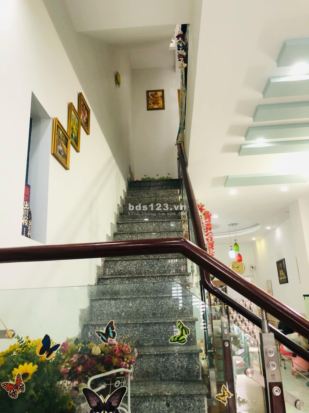 HẺM ÔTÔ DƯƠNG BÁ TRẠC, P2, Q8 - 72m2 3 TẦNG - 3PN(BỰ) - 4WC - HOÀN CÔNG ĐỦ - 9.9 tỷ