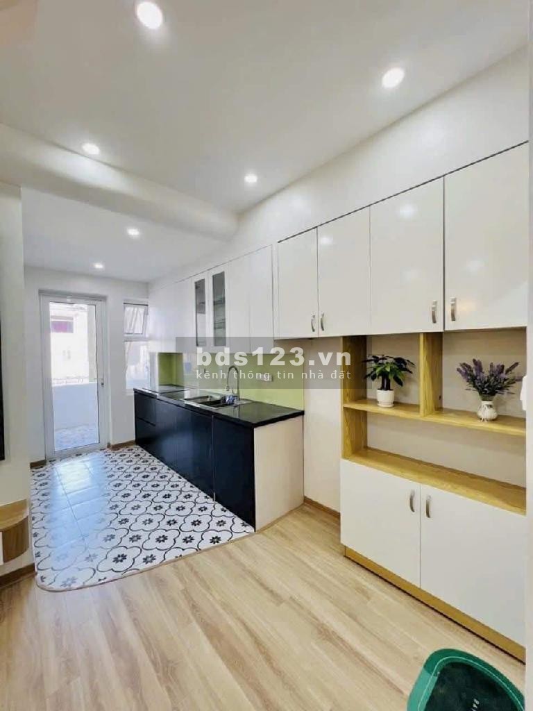 Bán căn CC đẹp CT8A Nguyễn Khuyến Văn Quán, vài bước ra đường Trần Phú, 76m2, giá 4.45 tỷ