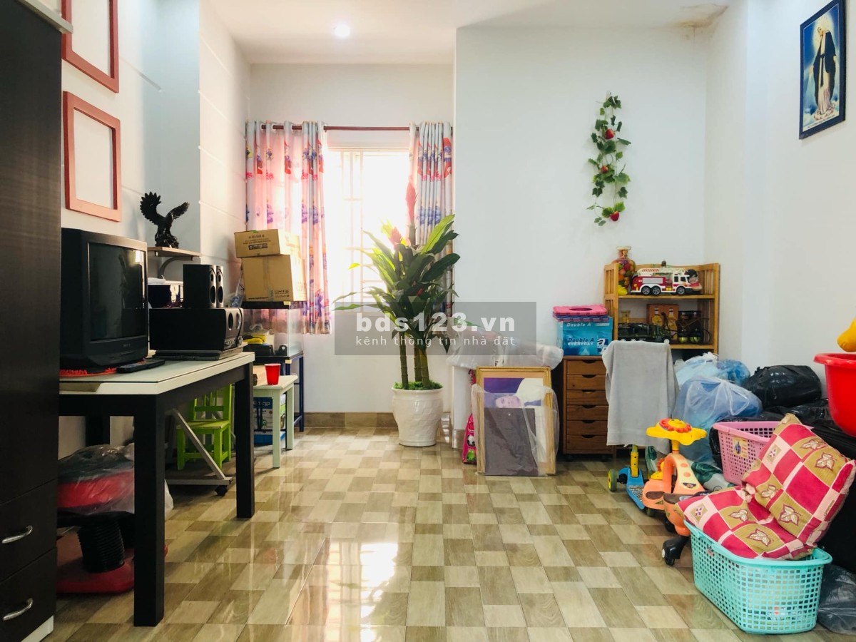 HẺM ÔTÔ DƯƠNG BÁ TRẠC, P2, Q8 - 72m2 3 TẦNG - 3PN(BỰ) - 4WC - HOÀN CÔNG ĐỦ - 9.9 tỷ