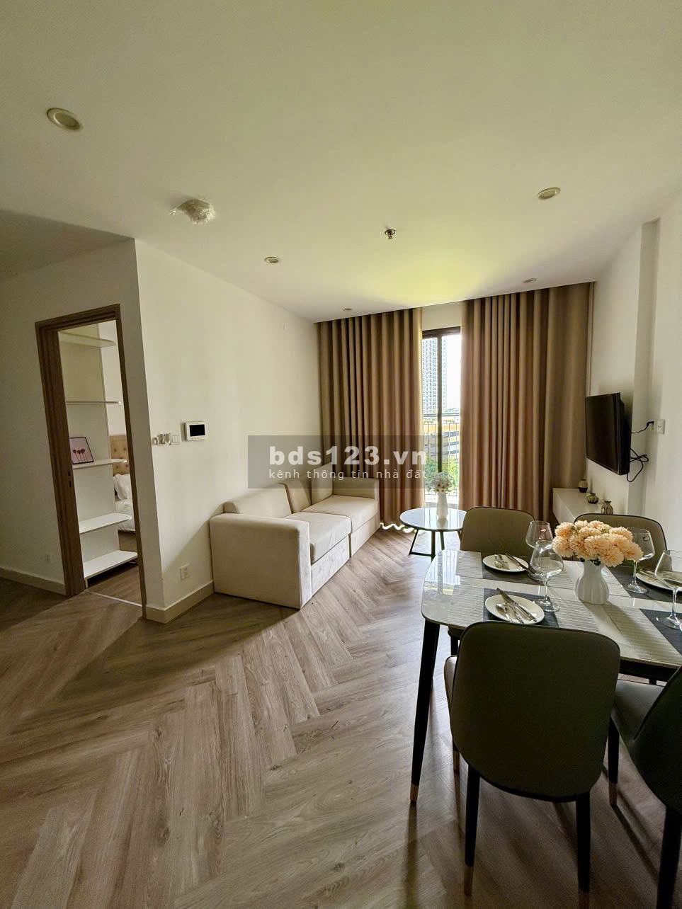 Cần bán căn 1+ view thoáng giá tốt, nội thất còn mới 90%