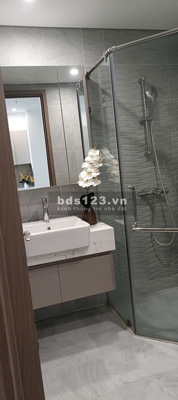 Cần bán căn 1+ view thoáng giá tốt, nội thất còn mới 90%