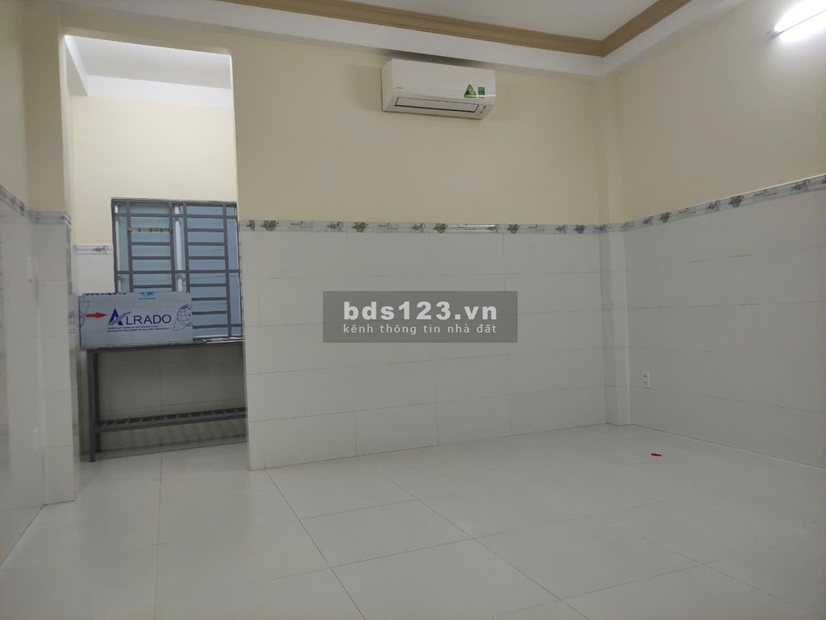 Phòng Trọ Quận Gò Vấp - Đối Diện BV 175 - Mới, Sạch Sẽ, An Ninh, Đường xe tải, giờ giấc tự do