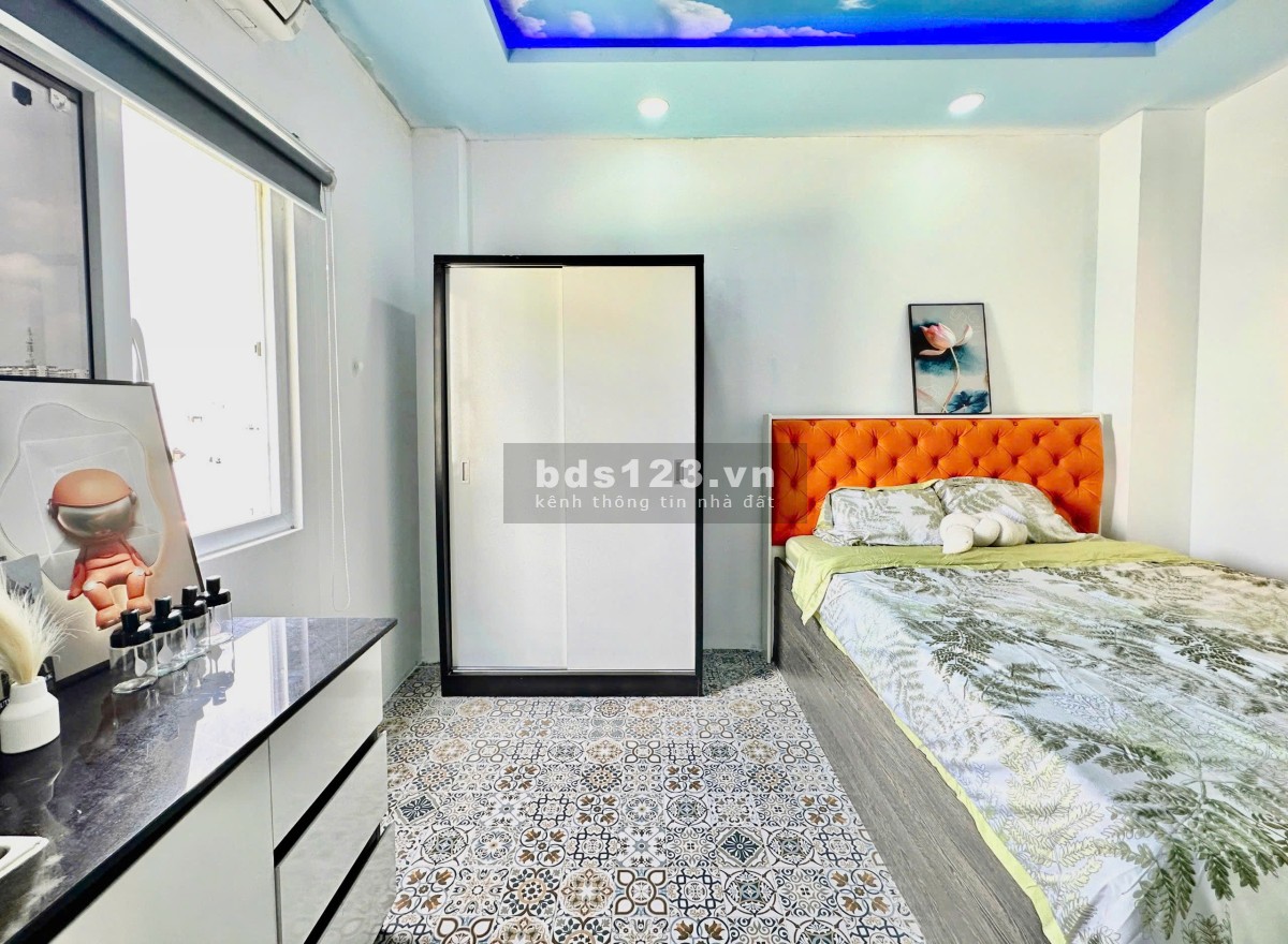 STUDIO CỬA SỔ TRỜI NGAY NGAY PHAN XÍCH LONG TT PHÚ NHUẬN THANG MÁY