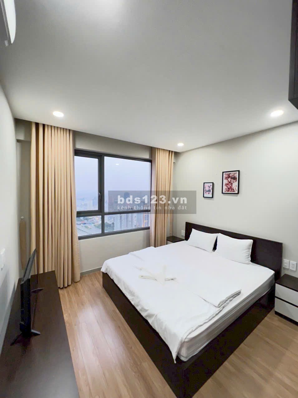 Bán căn hộ Phú Thọ Q11, 2pn, có bancon, có sổ hồng. Giá thật nhà thật không đăng Ảo: 2.9 tỷ còn TL
