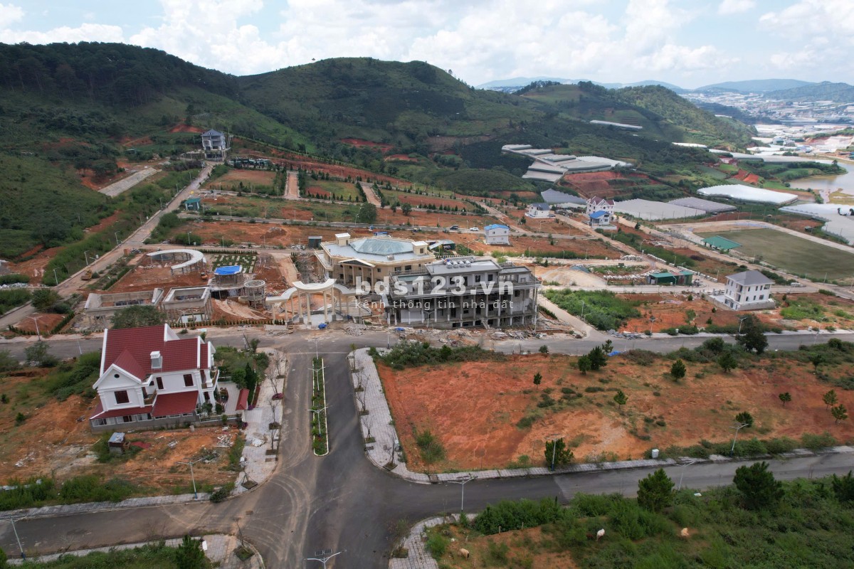 Biệt thự Vạn Xuân- Đà Lạt 290m2 full xây dựng sở hữu vĩnh viễn