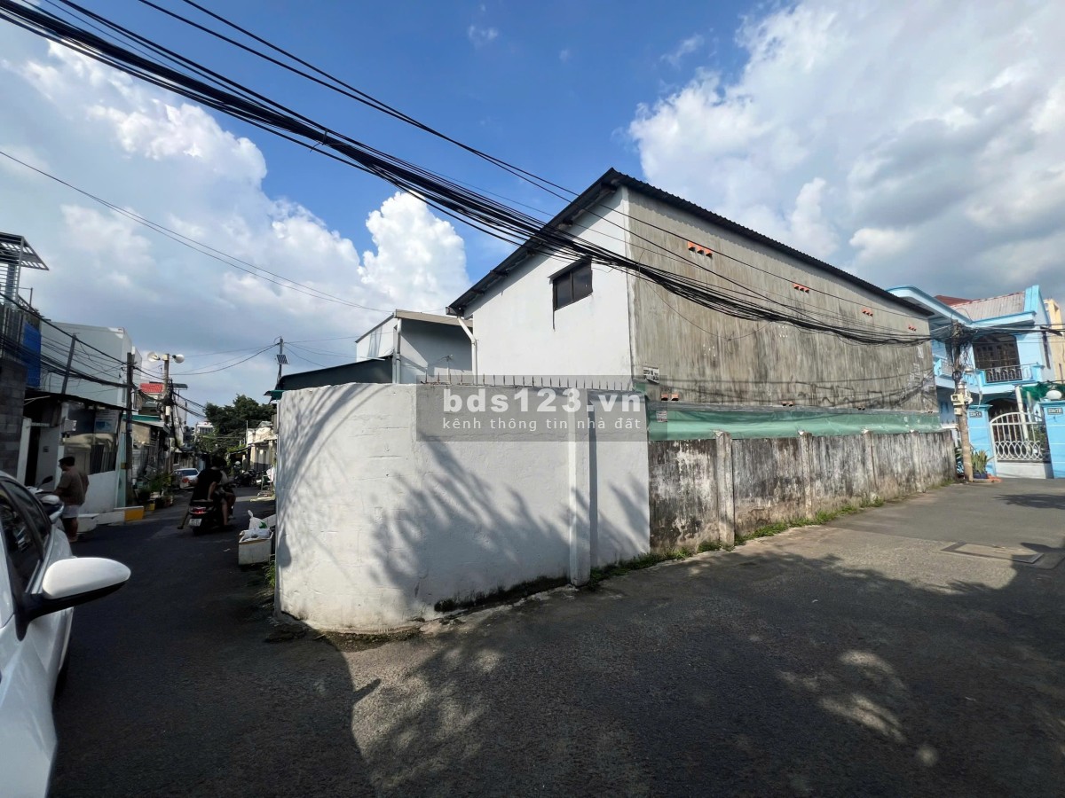 Hàng ngộp nhà trọ 2 mặt tiền đường Man Thiện Tăng Nhơn Phú A quận 9, 9.5tỷ/176m2.