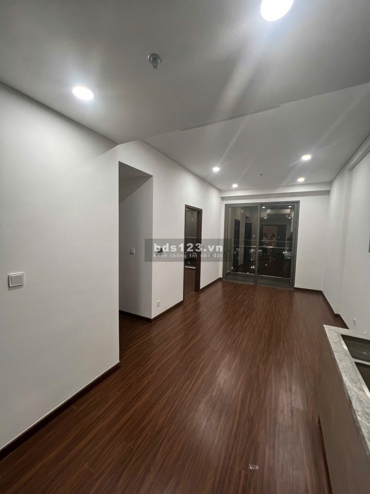 Cần bán căn 2 ngủ nhỏ (55m2) giá rẻ nhất toà M3 Masterise.