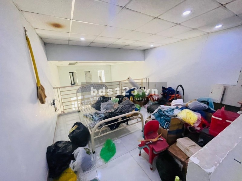 Nhà bán 62m2 - Gò Vấp - hẻm 5m thông