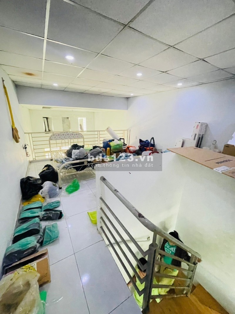 Nhà bán 62m2 - Gò Vấp - hẻm 5m thông