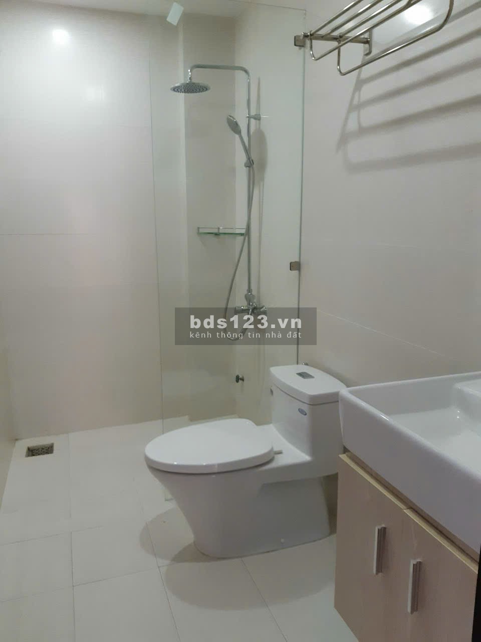 Bán nhà mặt phố đường Hoài Thanh, quận Ngũ Hành Sơn, Đà Nẵng, giá 14,8 tỷ VND diện tích 160m2