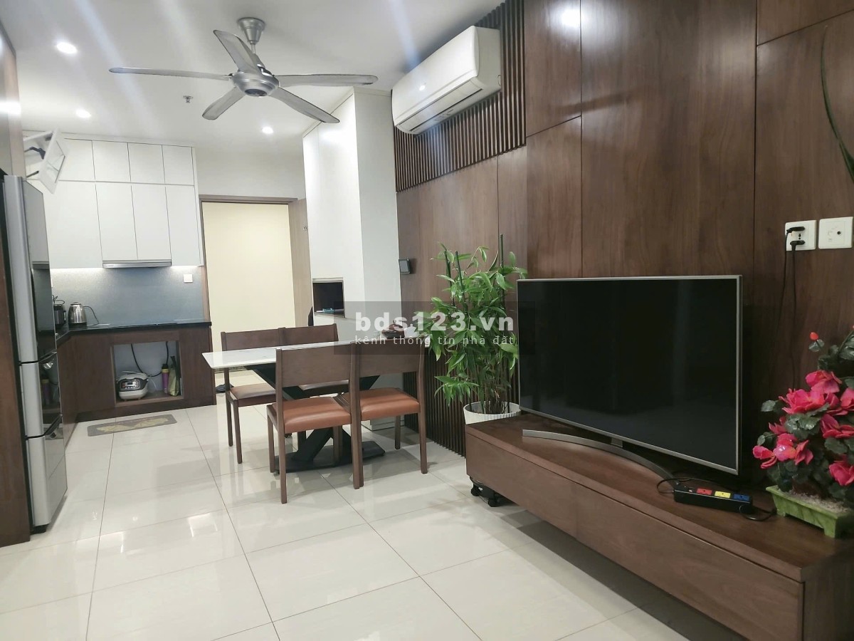 Bán căn 3 ngủ Vin Smart City, 81m2, full đồ, 4,89 tỷ, 0888516777