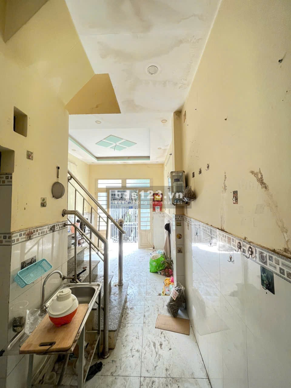 Nhà 1 Trệt 1 Lầu - Sổ Hồng Riêng, mua bán uỷ quyền toàn phần - di chúc trọn đời
