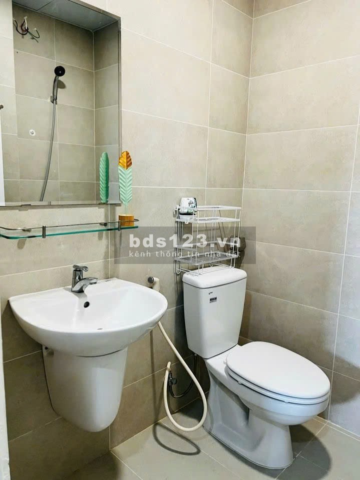 Chung cư MỸ Đức, XVNT, p21, Bình thạnh : 98m2, 3p ngủ, 2wc, NTCB, 15tr
