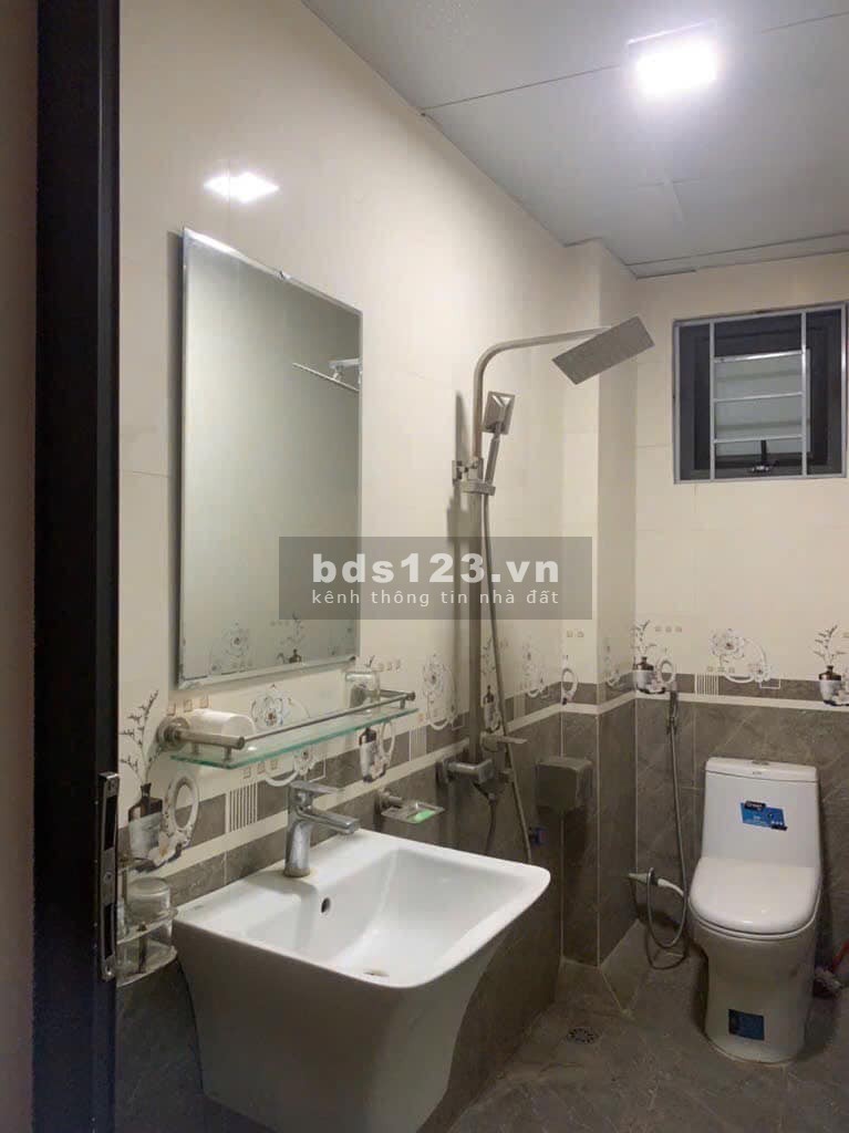 Bán Nhà Cầu Mai Lĩnh Nhỉnh 4 Tỷ