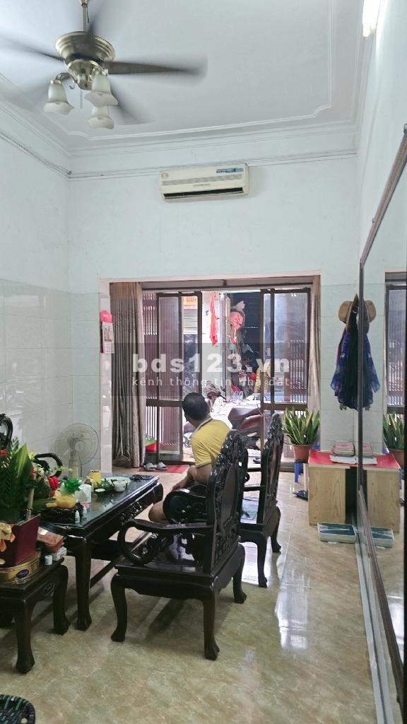 Đất MP Kim Giang, 41m2, MT4m, Kinh doanh tấp nập, Sđcc, chỉ 10.3 tỷ.