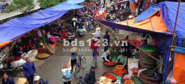 KD THUA LỖ SANG LÔ ĐẤT 4250M2 SÁT CHỢ GIÁ 270TR (BAO SỔ) NGAY KCN CÔNG NHÂN ĐÔNG