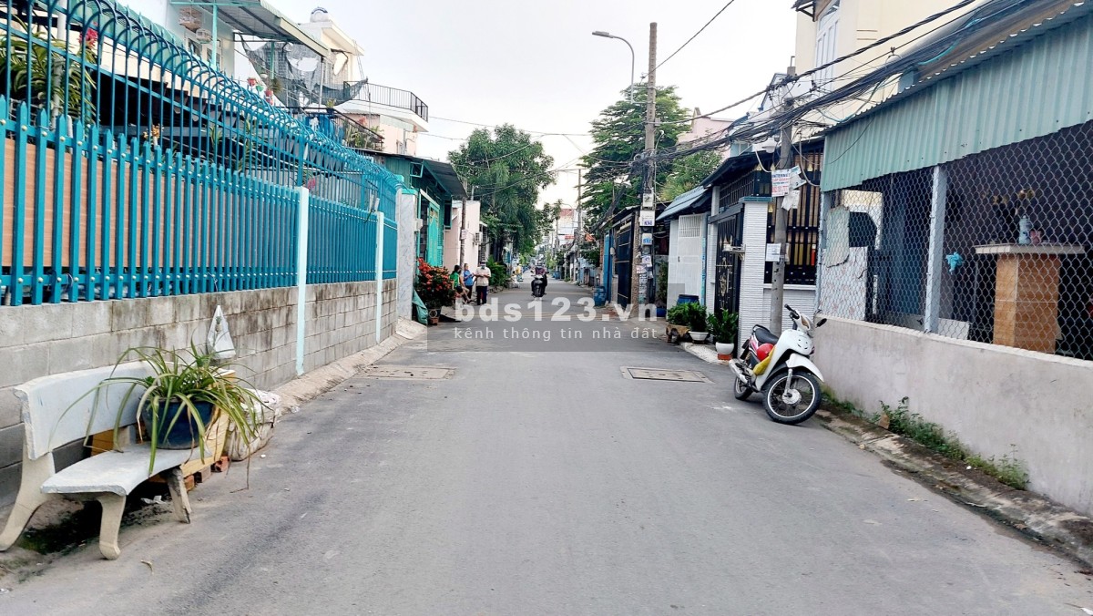 Nhà Ngã 4 Hiệp Bình Phước - Đường 8m - 3PN - 82/104m2 - 7,99tỷ