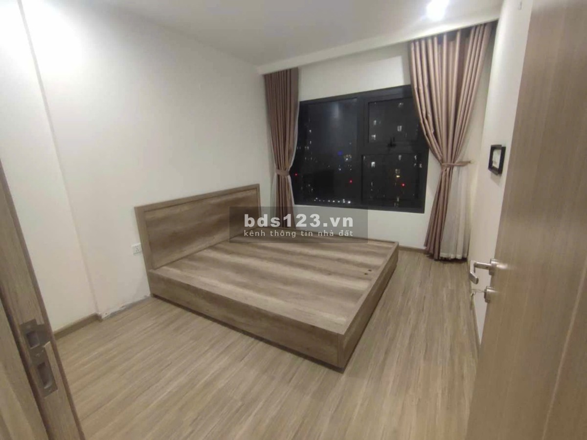 Giá rẻ cho thuê nhanh 1PN+1 43m đồ cơ bản chỉ 7,5 Vinhomes Smart