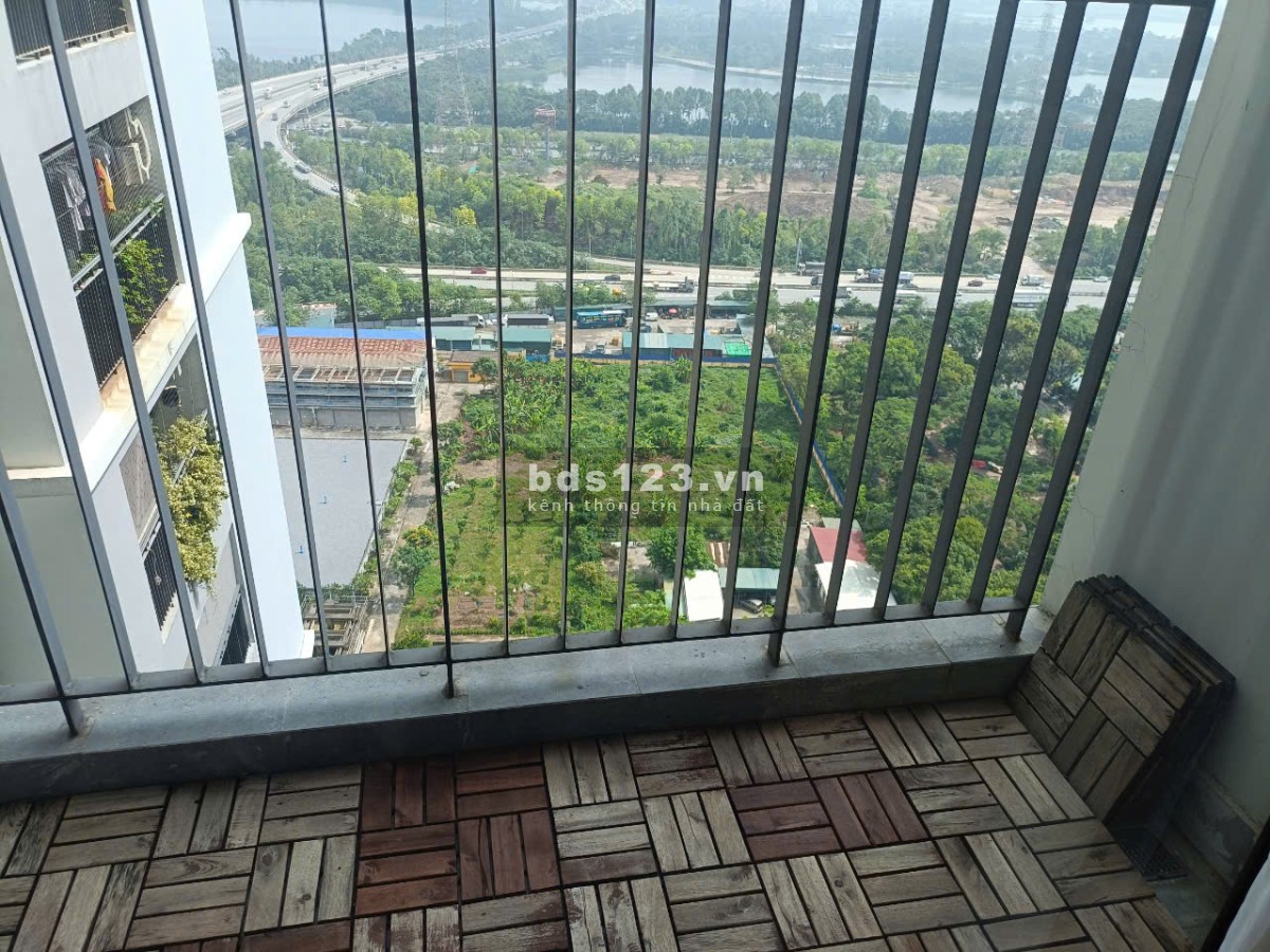 Chính chủ cần cho thuê căn 2 ngủ, full đồ, tòa Greenpark Phương Đông