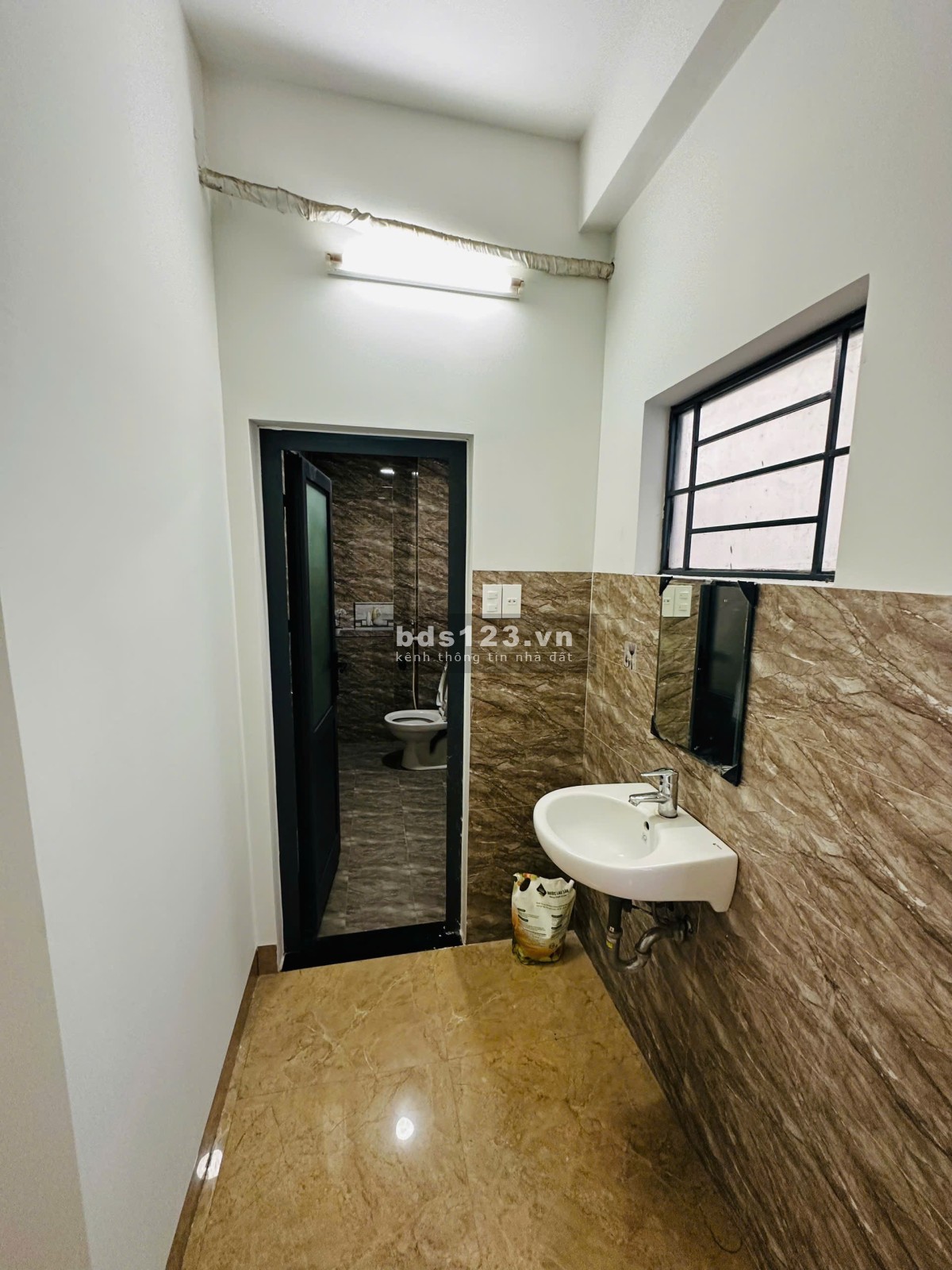 BÁN NHÀ 2 TẦNG ĐƯỜNG DIỆP MINH CHÂU, RẺ NHẤT HOÀ XUÂN.
