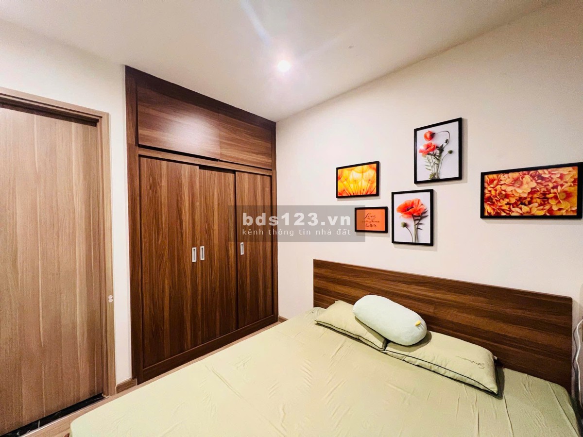 Bán căn hộ 3 ngủ, đầy đủ nội thất xịn, Vin Smatt City, 0888516777