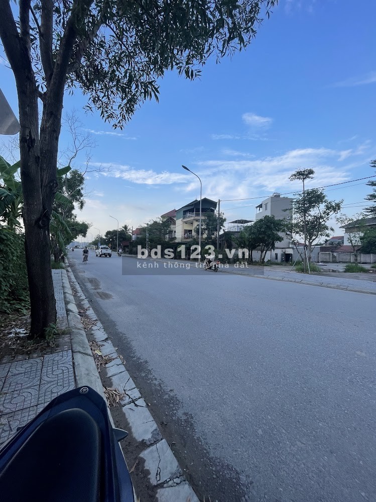 Bán đất mặt đường kinh doanh 84m2 ngay sát Vinhomes. giá chỉ…