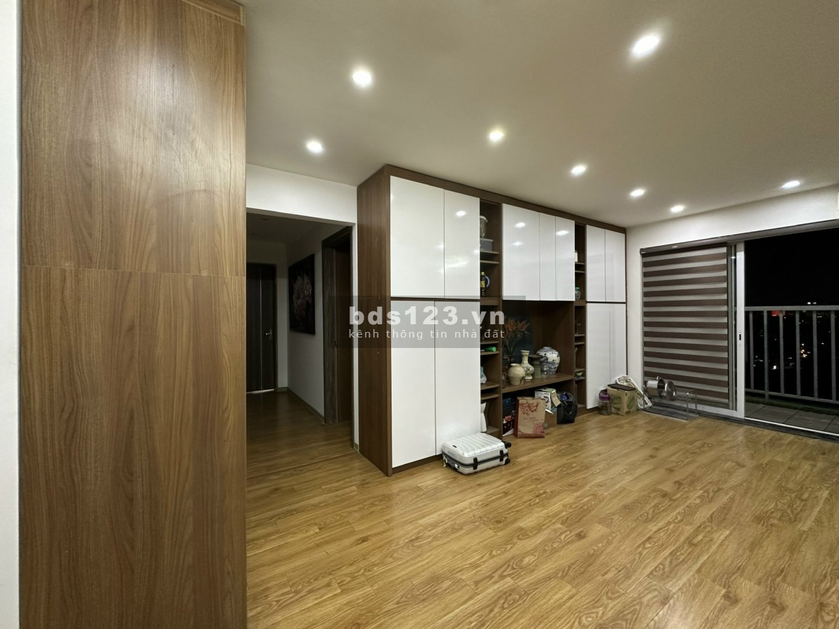 Chính chủ gửi bán căn hộ Berriver Jardin N03, tầng trung cao, sẵn sổ cầm tay, giá 5,2 tỉ (bao phí)