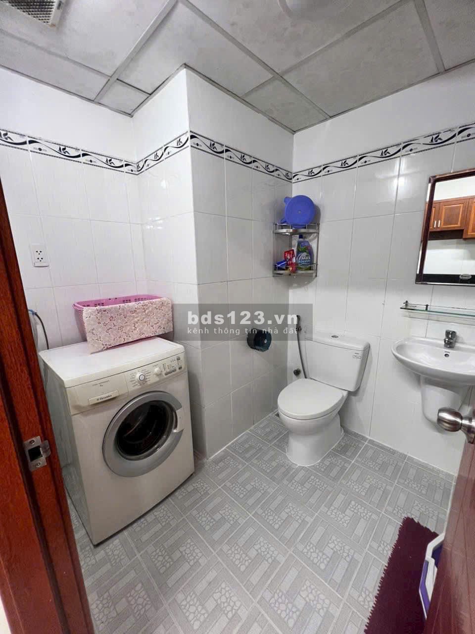 Cho thuê chung cư Ruby Garden, Nguyễn Sỹ Sách, TB 70m2, 9tr5/th 2pn, máy lạnh