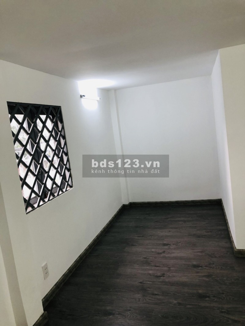 33m2 - Hẻm xe hơi thông - Gò Vấp - 2.x tỏi