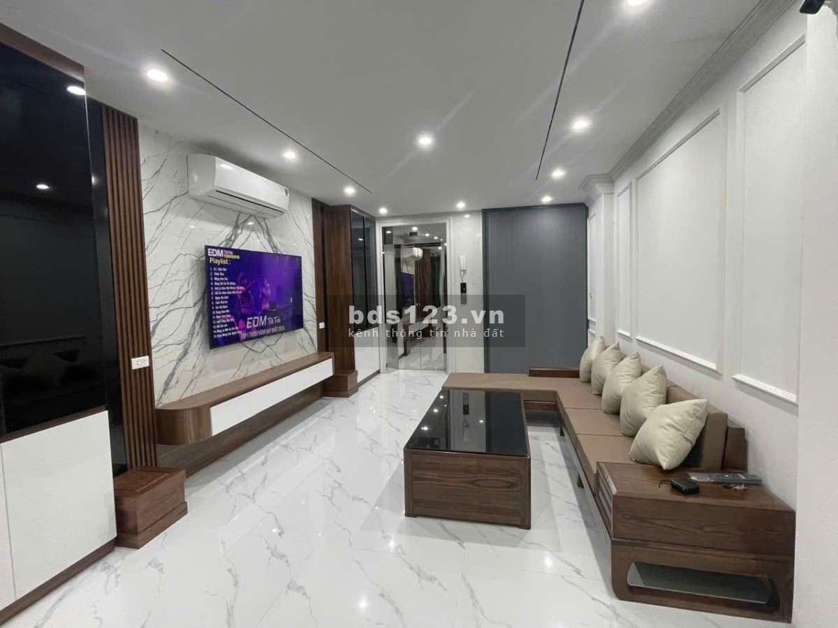 BÁN NHÀ NGỌC THỤY ĐEP LUNG LINH - THANG MÁY - 6 TẦNG DIỆN TÍCH 50M - GIÁ CỰC MỀM 9,15tỷ