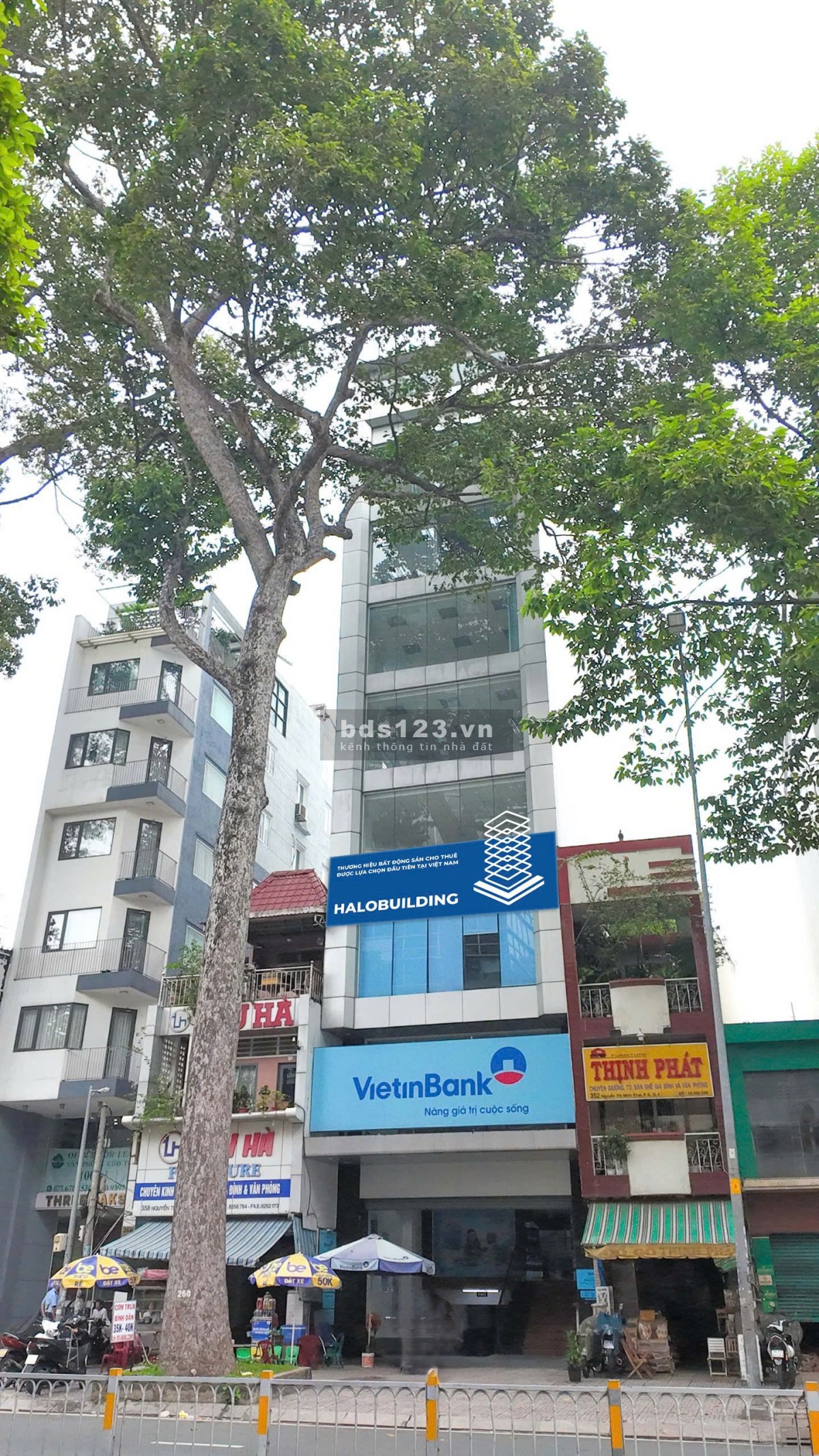 Cho thuê sàn văn phòng ngay mặt tiền Nguyễn Thị Minh Khai, Quận 3. 180m2 chỉ 62 triệu/tháng