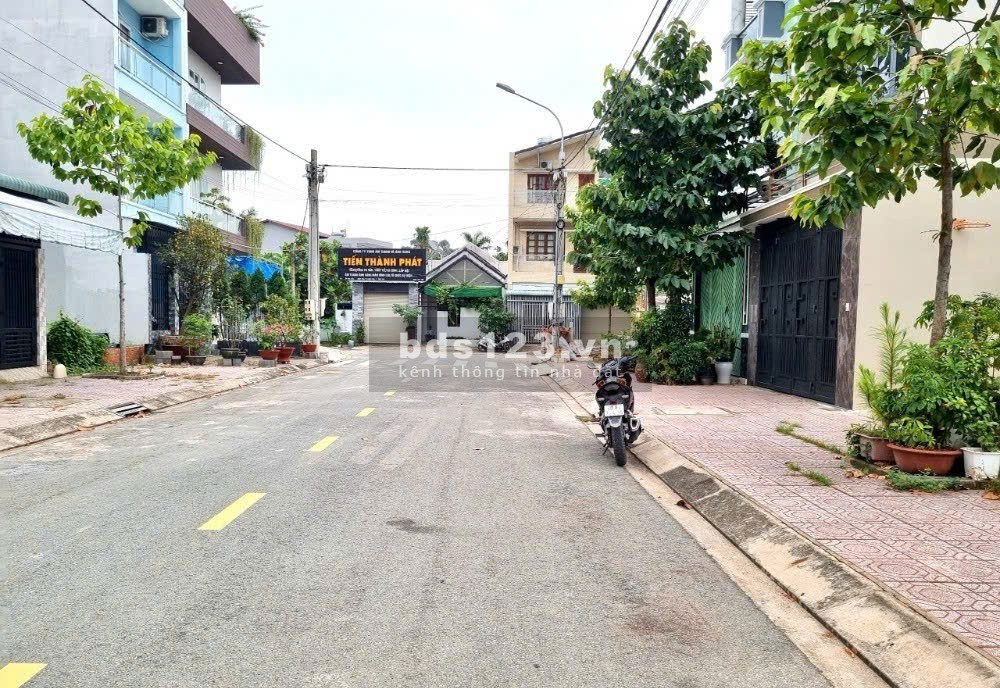 Chủ cắt lỗ lô đất sẵn sổ 100m2 đối diện TTTM VinCom Long Thành