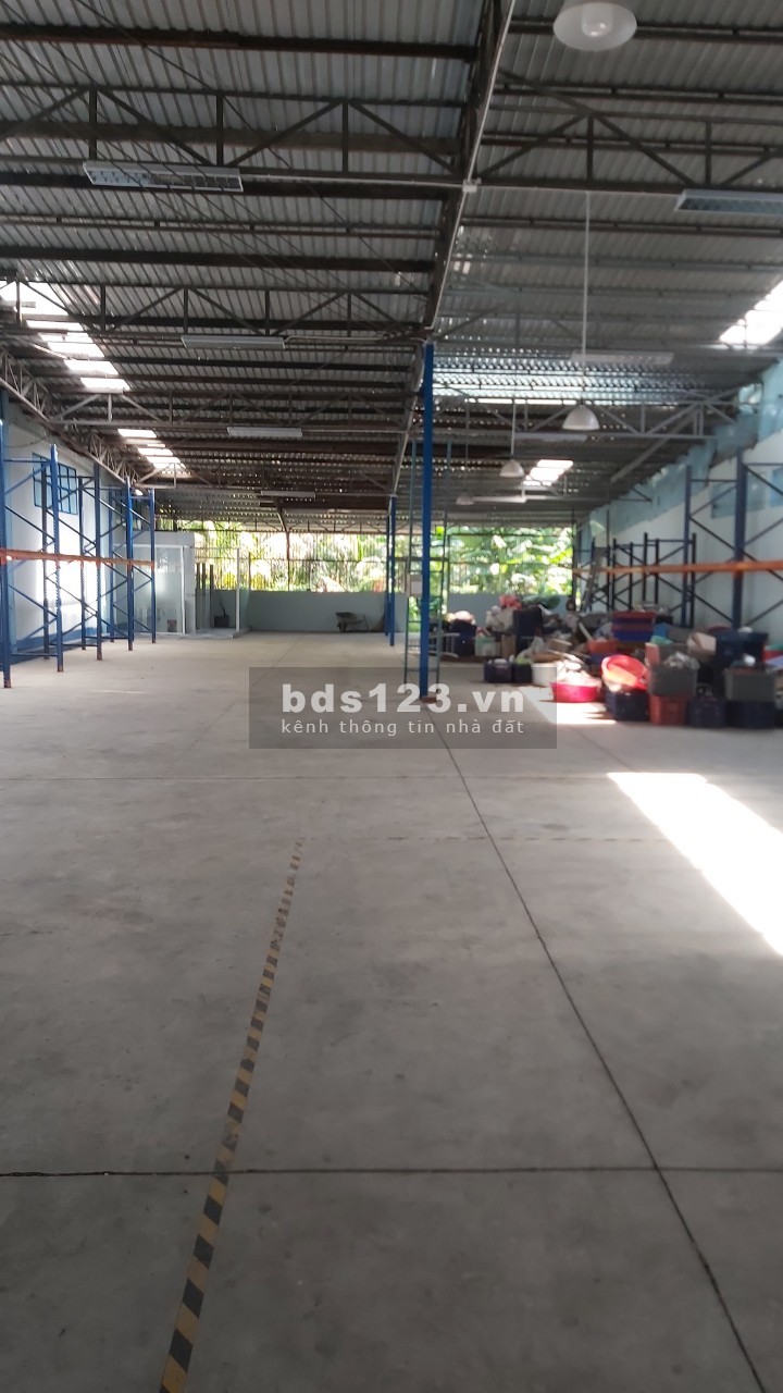 CHO THUÊ KHO XƯỞNG 1300m2 GIÁ RẺ 25tr Ở TP THUẬN AN BÌNH DƯƠNG