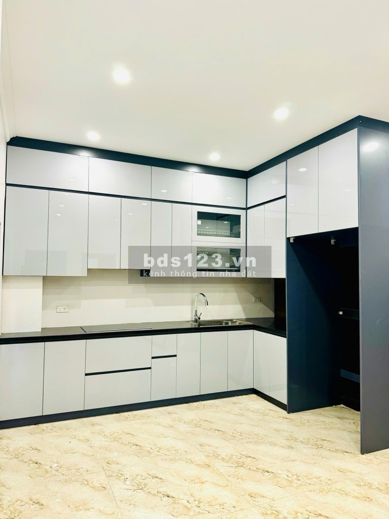 Siêu phẩm Lê Đức Thọ 55m2, 5 tầng, mặt tiền 3.7m, giá chỉ hơn 13 tỷ