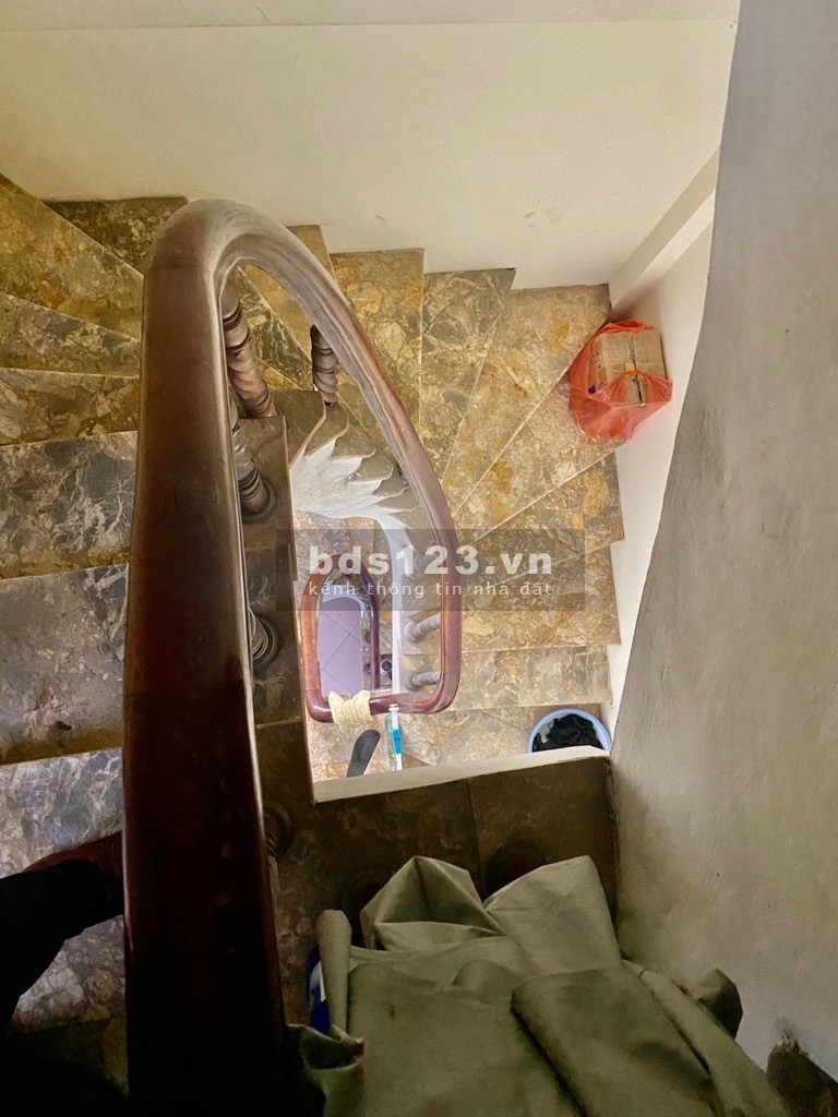 TÂN ẤP, ĐẤT SỬ DỤNG 24M2 TRUNG TÂM THÀNH PHỐ, OTO CÁCH NHÀ 20M, Ở NGAY - GIÁ KHIÊM TỐN 2.7 TỶ(Có TL)