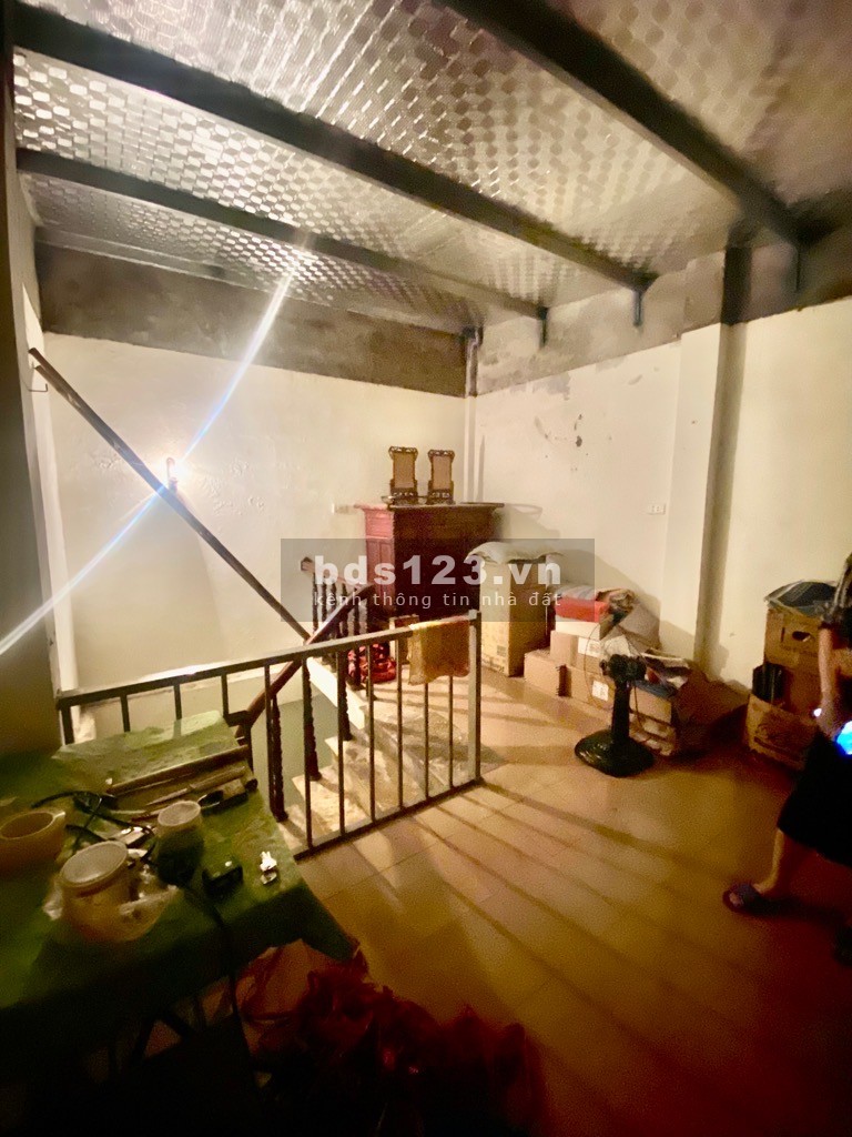 TÂN ẤP, ĐẤT SỬ DỤNG 24M2 TRUNG TÂM THÀNH PHỐ, OTO CÁCH NHÀ 20M, Ở NGAY - GIÁ KHIÊM TỐN 2.7 TỶ(Có TL)