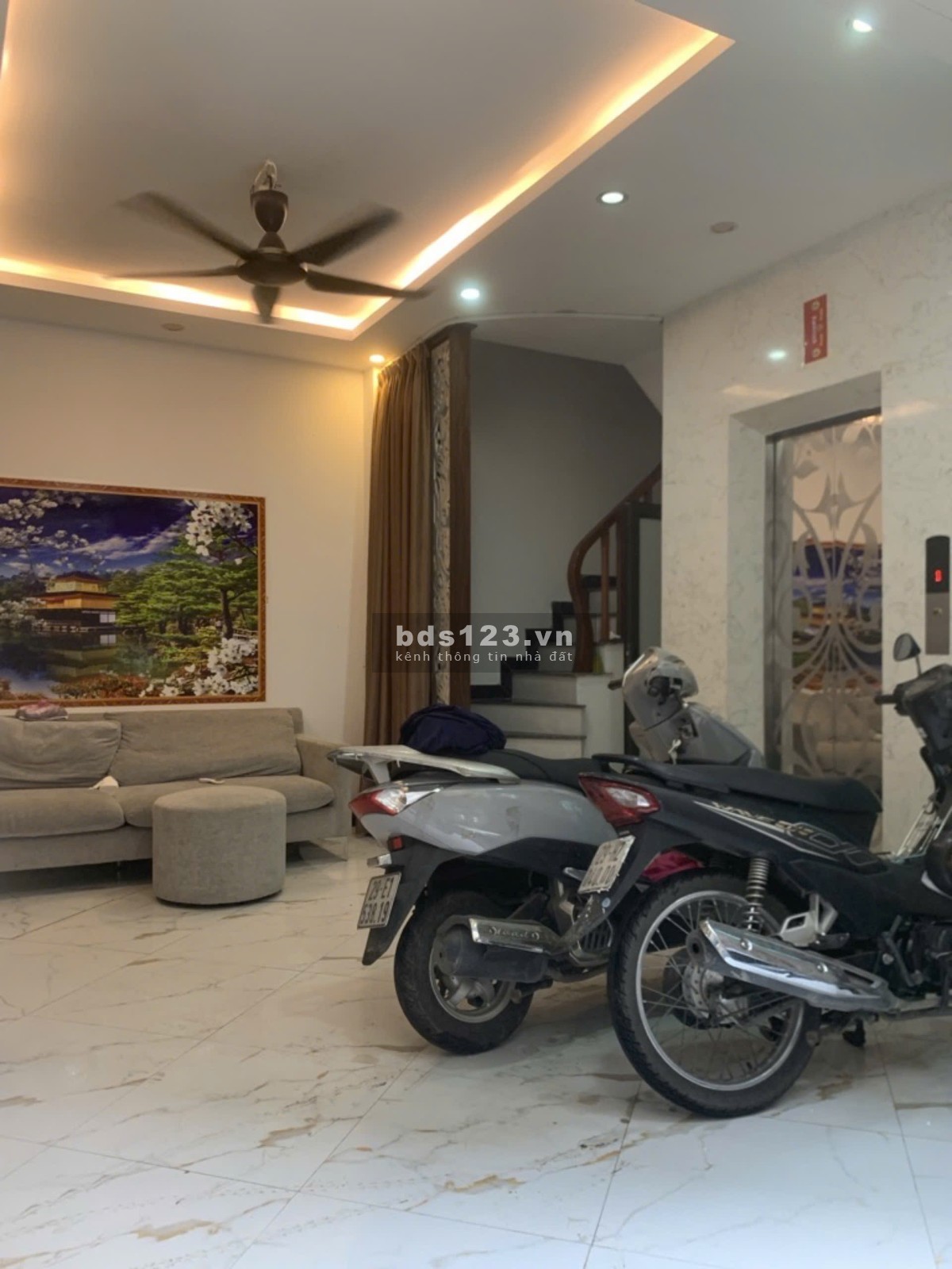 CẦN CHUYỂN NHƯỢNG CĂN NHÀ KIM GIANG DIỆN TÍCH 35 M2 , 6 TẦNG. GIÁ 7.8 TỶ