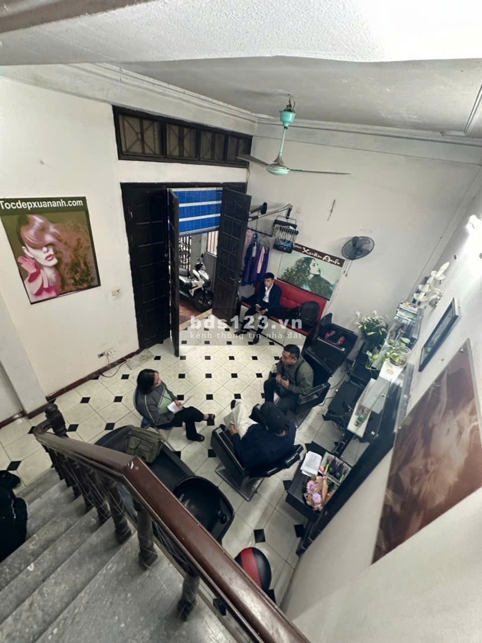 TRung tâm Quận Đống Đa. Phố Chùa Bộc. S 84m2. 4 tầng. MT rộng thênh thang. Giá 17 tỷ