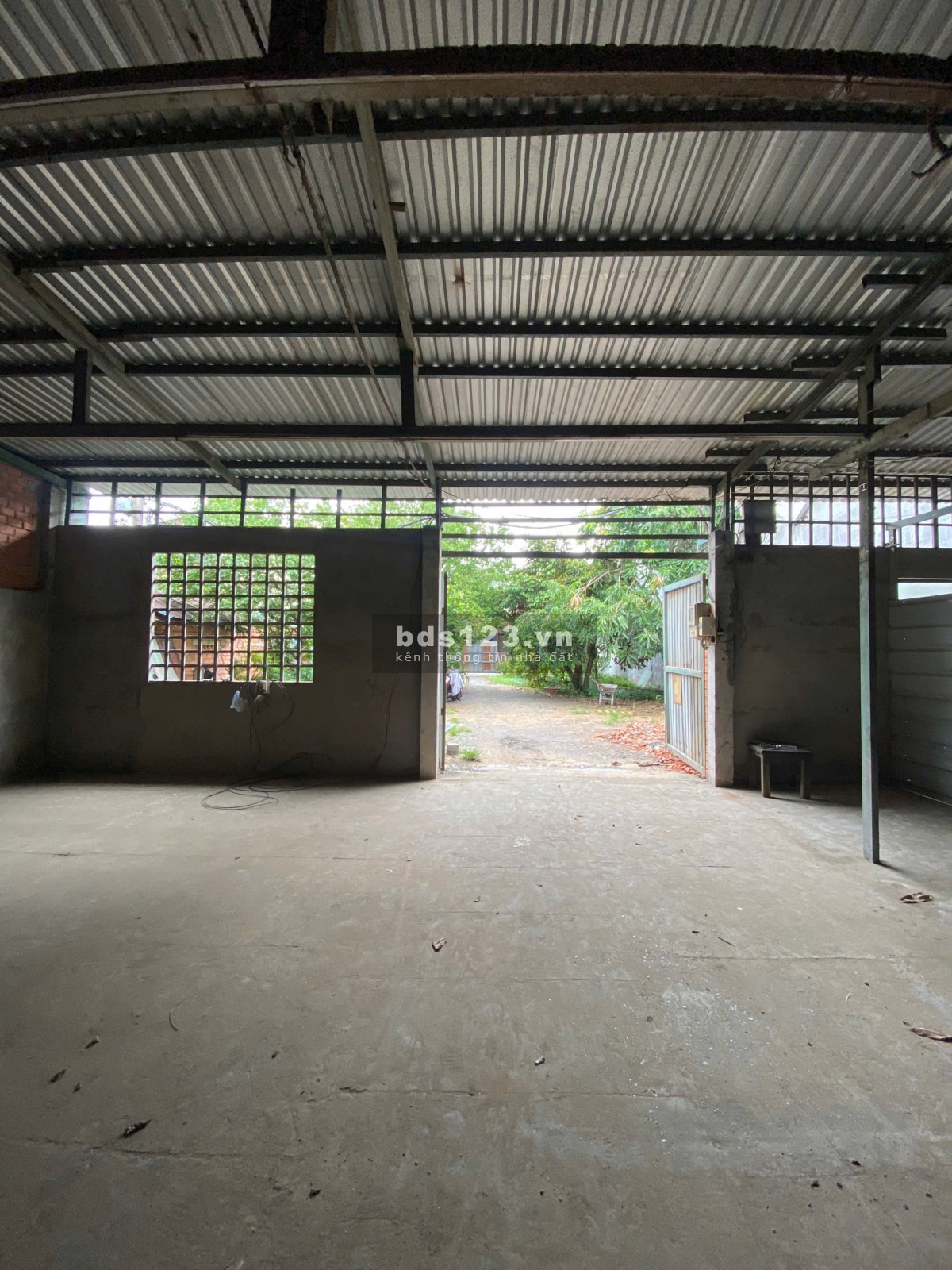 Cho Thuê Kho 270m2 Xe Tải Vào Tận Kho Nằm Sát Đại Lộ Nguyễn Văn Linh, Xã Bình Hưng, Huyện Bình Chánh