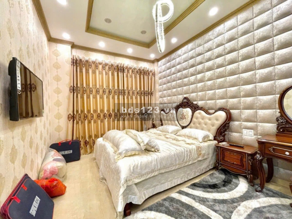 SIÊU BIỆT THỰ ĐẲNG CẤP 195M2 TRUNG TÂM ĐÀ NẴNG