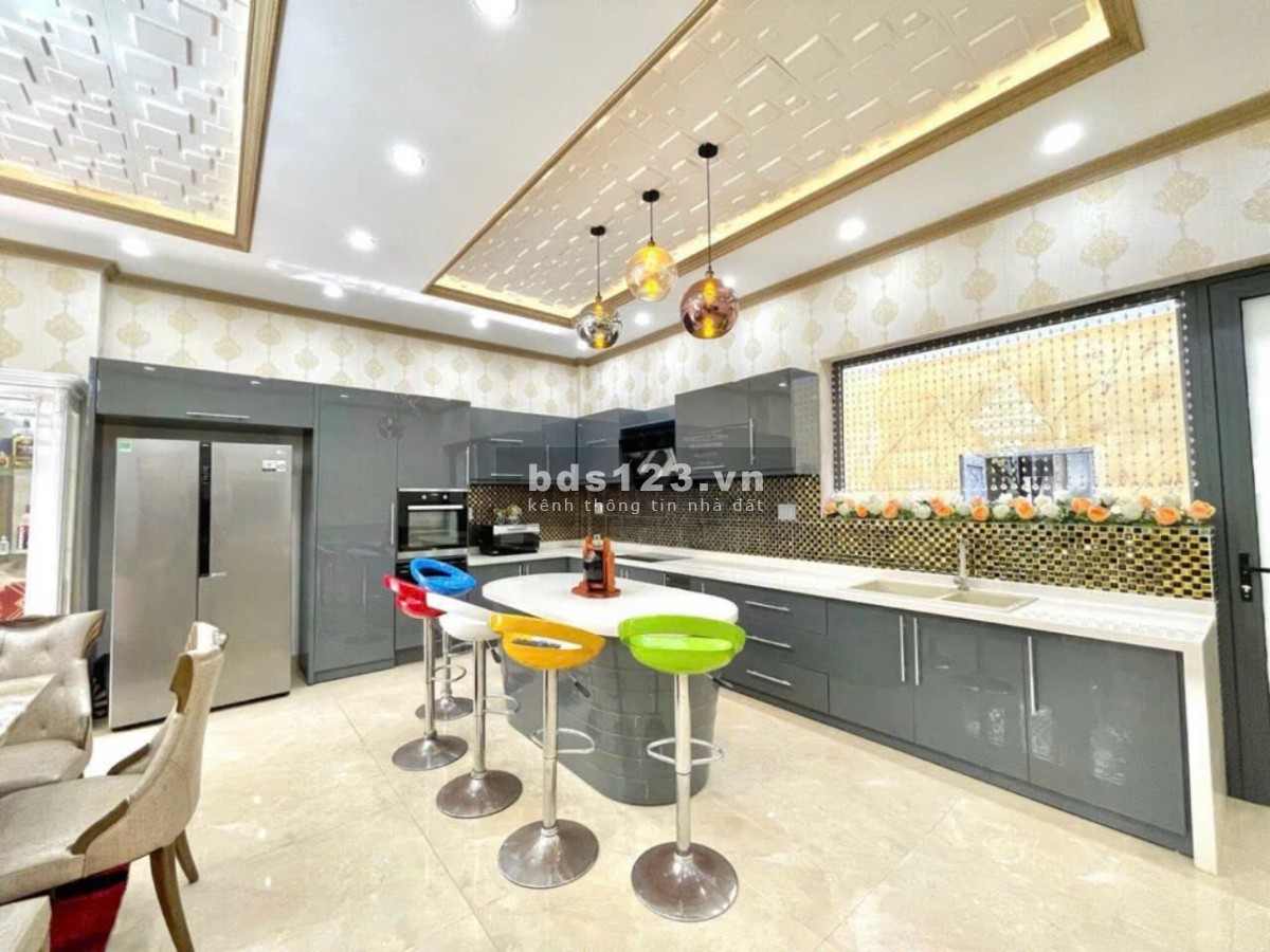 SIÊU BIỆT THỰ ĐẲNG CẤP 195M2 TRUNG TÂM ĐÀ NẴNG
