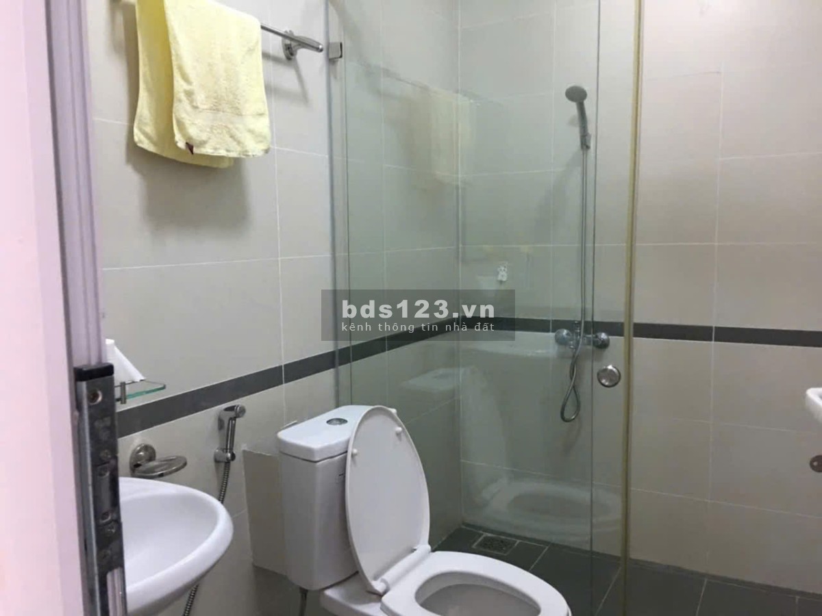 Cho thuê chung cư Nhật Tảo, Q10: 9tr5/th 58m2, 2 p ngủ, máy lạnh