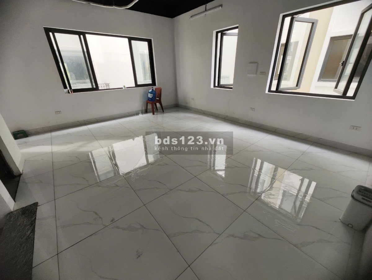 Chính chủ cần cho thuê căn song lập 150m2 giá chỉ 10 triệu: 0971536736