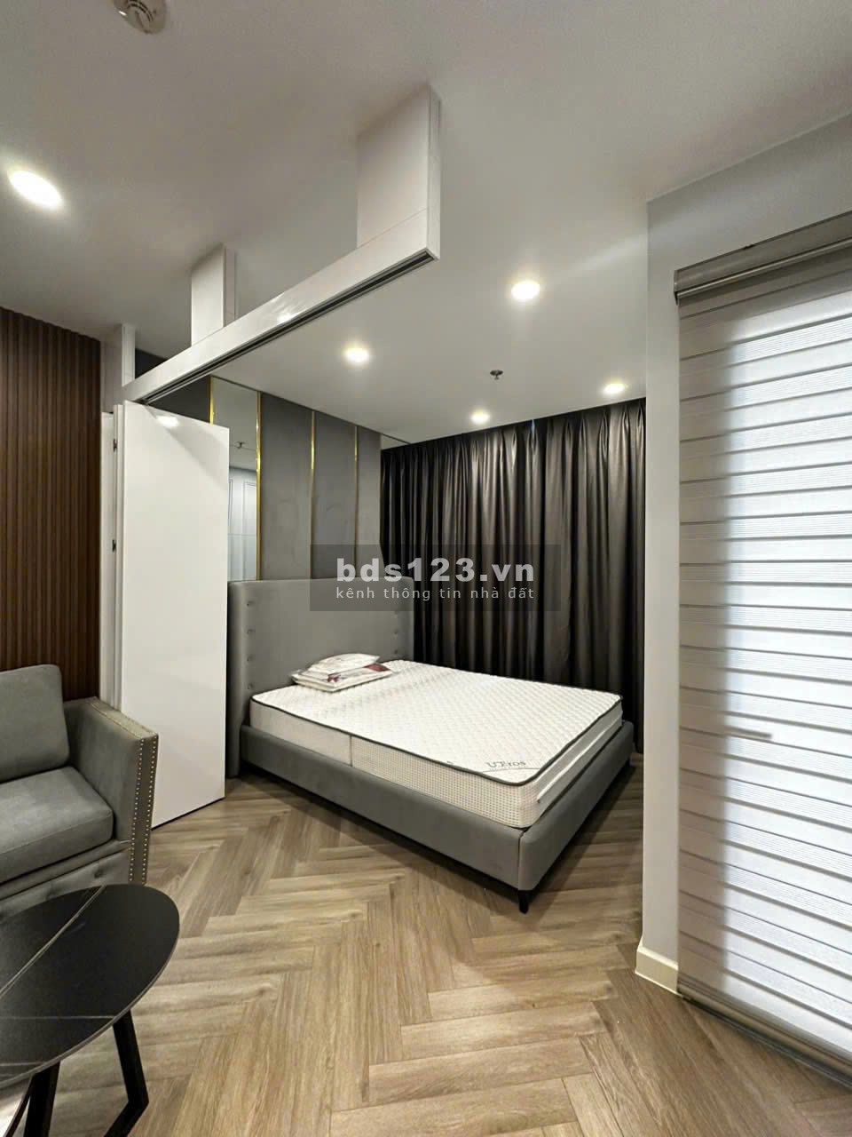 Bán căn studio ful nội thất - tòa Imperia giá 2 tỷ 3 bao thuế phí