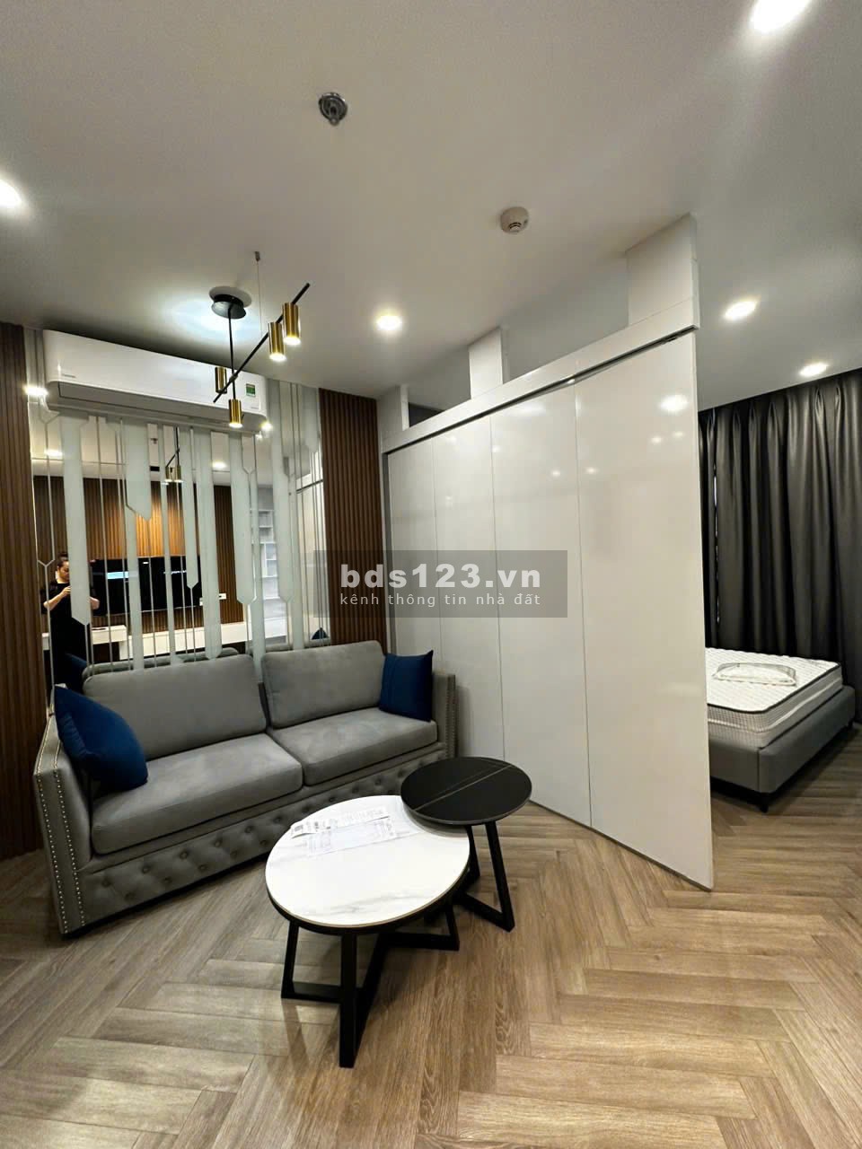Bán căn studio ful nội thất - tòa Imperia giá 2 tỷ 3 bao thuế phí
