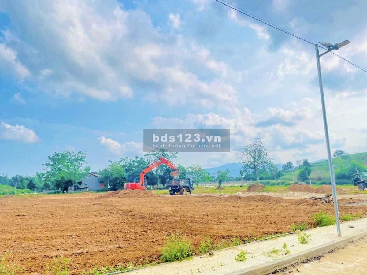 Chính chủ cần bán 2 lô đất tổng diện tích mỗi lô 160m2 giá nhỉnh hơn 200t