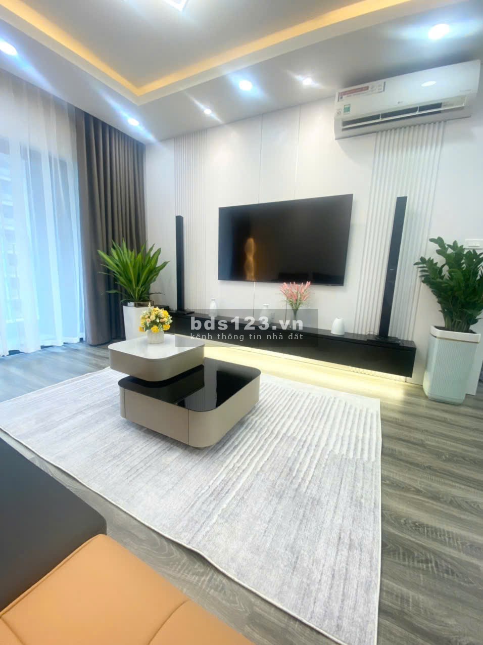 BÁN CĂN HỘ 3N2VS 121m CHUNG CƯ GOLDMARK CITY 136 HỒ TÙNG MẬU, BẮC TỪ LIÊM, HN